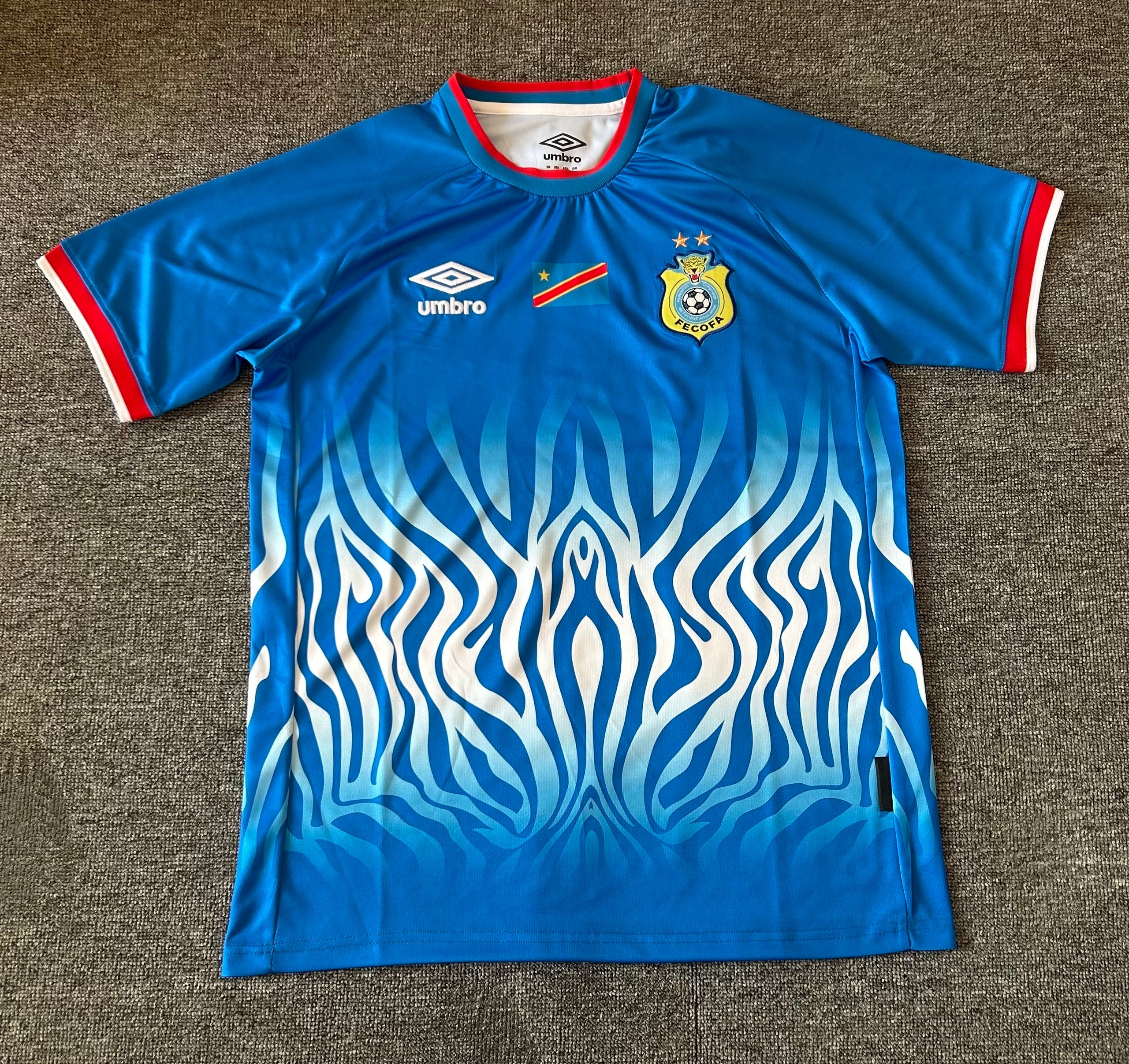 Democratic Republic of the Congo National Team Umbro 2026 Away Jersey - Blue / White / Red - Image 4