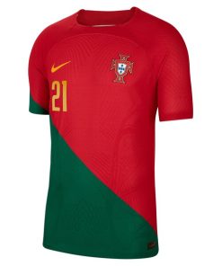 Alternative view of Diogo Jota Portugal National Team Nike 2022/23 Home Vapor Match Authentic Player Jersey - Red