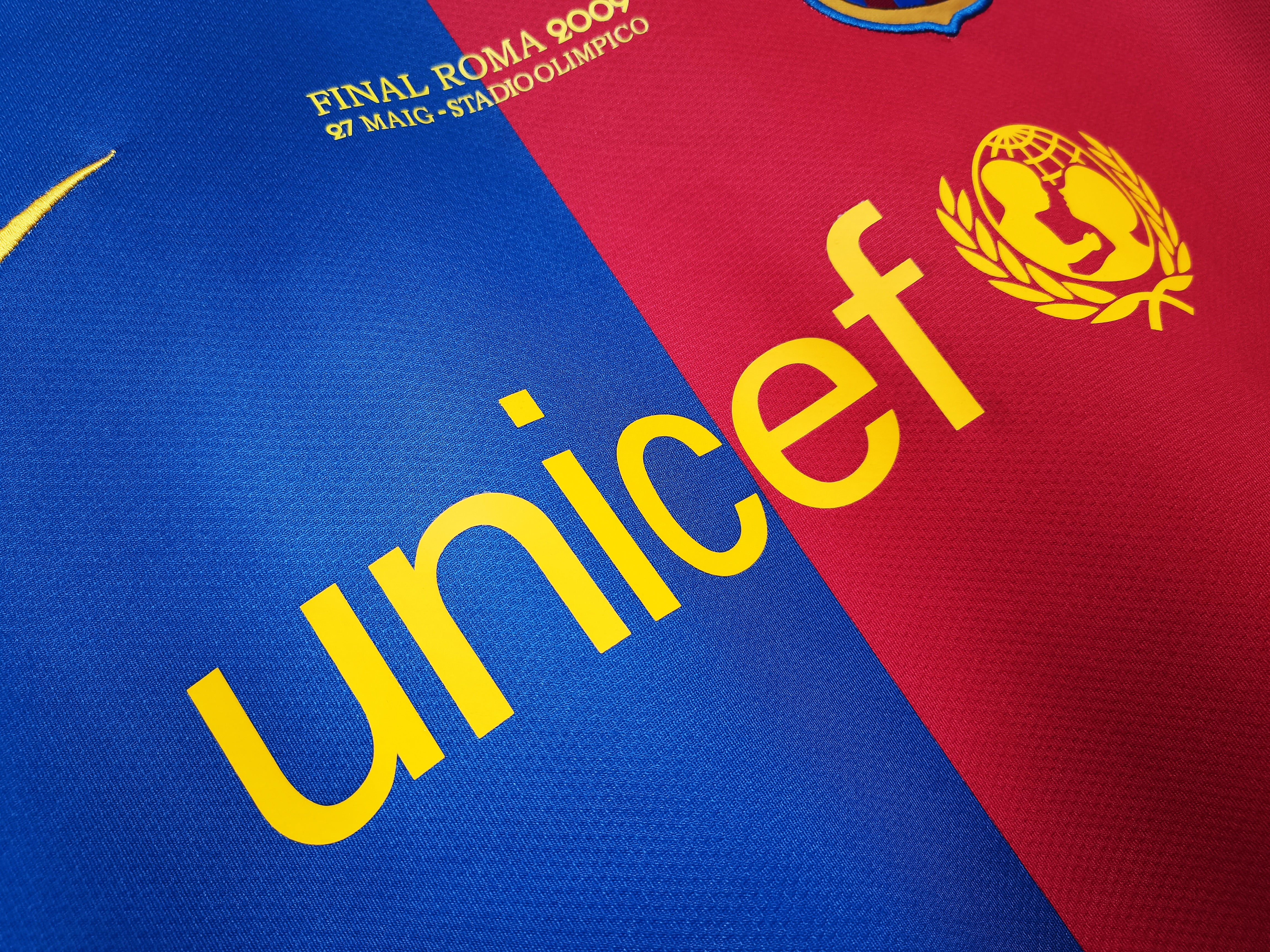 Barcelona 2008-09 Home Vintage Jersey - Image 6