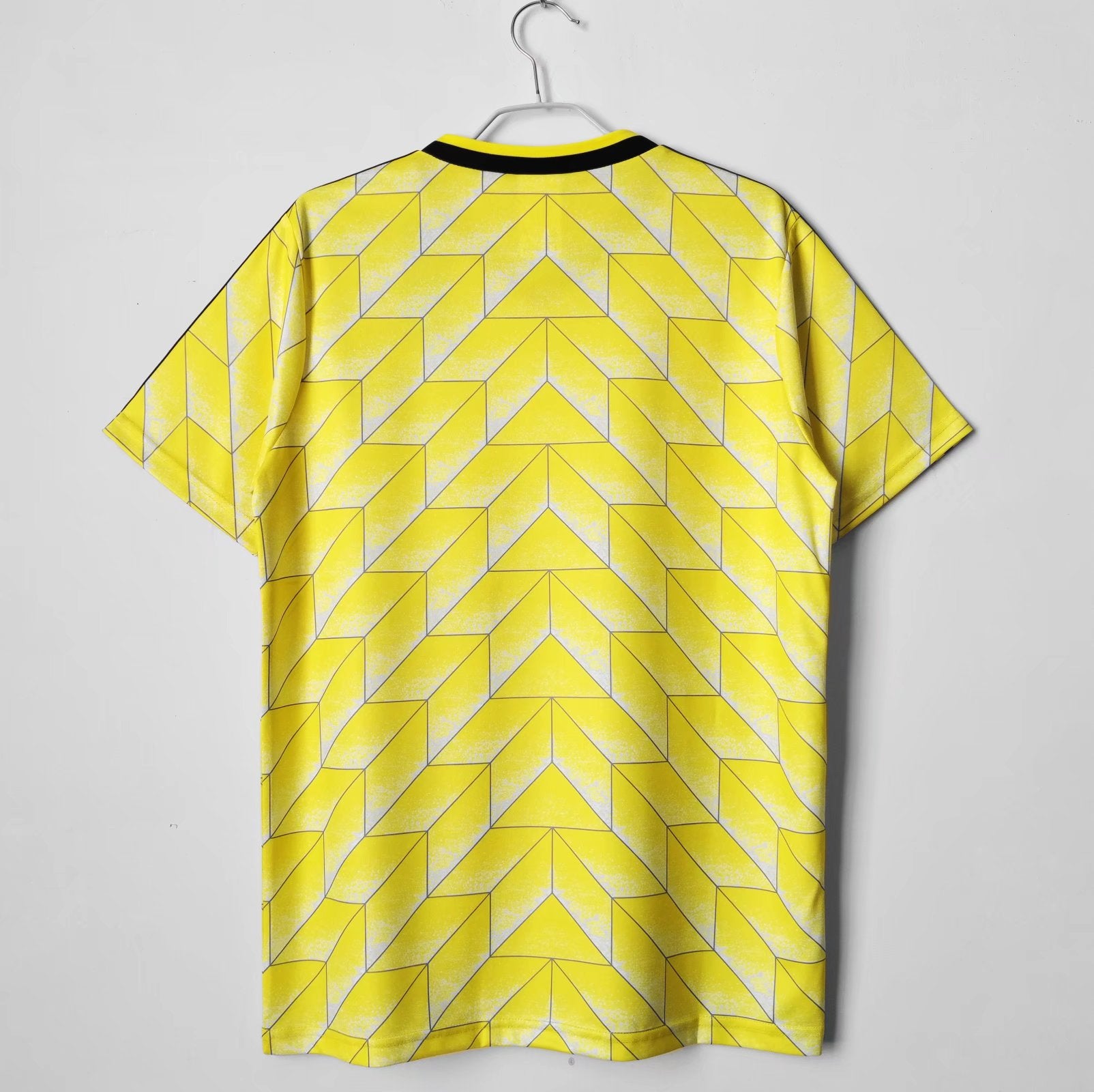 Borussia Dortmund 1988 Home Vintage Jersey - Image 2