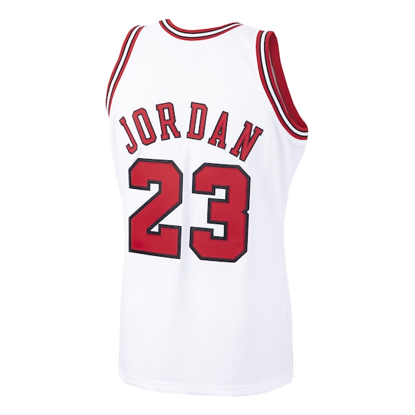 Michael Jordan Chicago Bulls 1997/98 Hardwood Classics Authentic Jersey - White/Black/Scarlet - Image 4