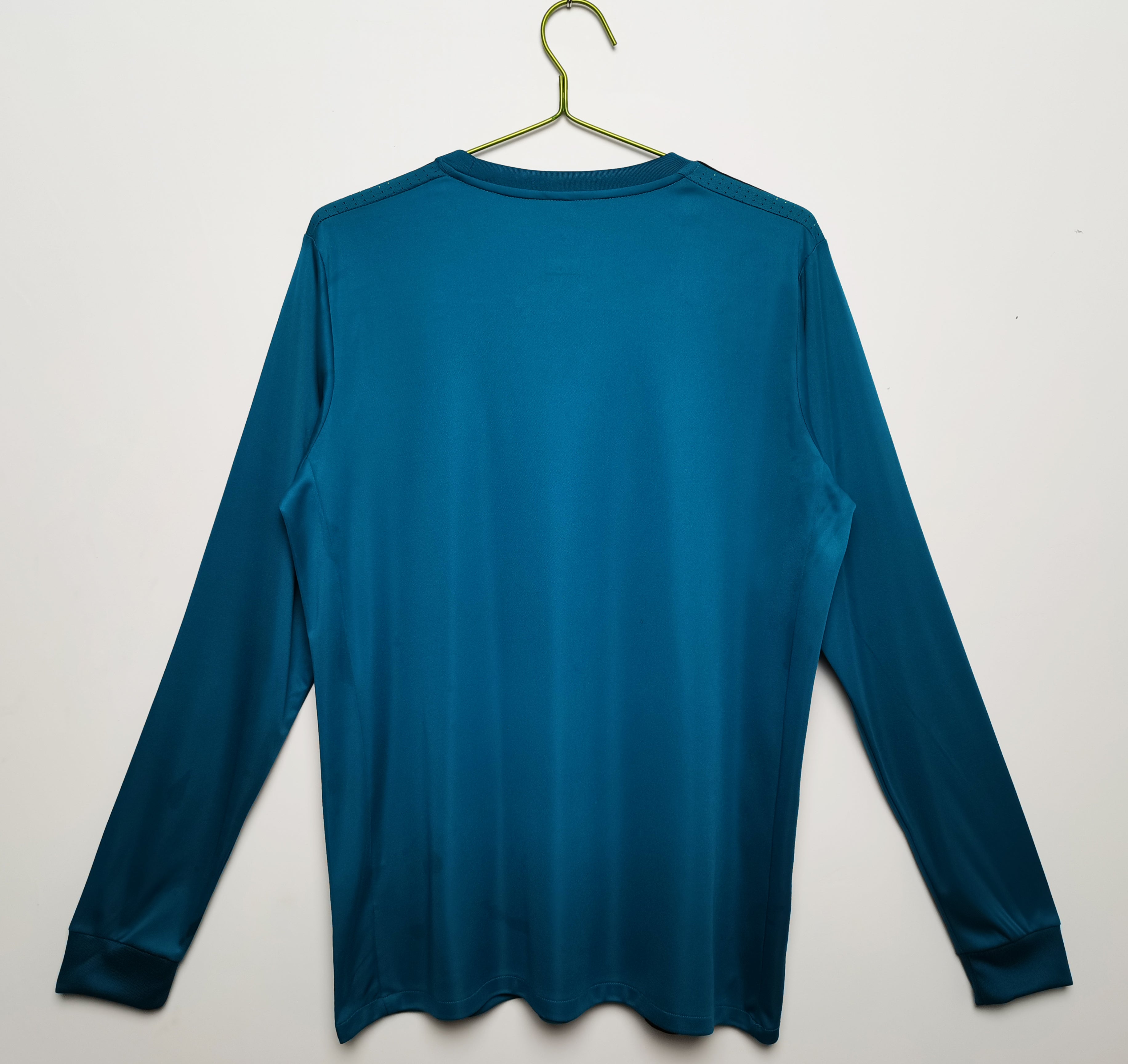 Los Merengues Long Sleeve 2017-18 Away Vintage Jersey - Image 2